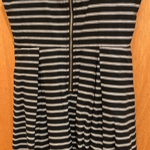 Women Dresses (2) Two Amor Adore - Picture 9 of 9